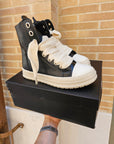 Stivaletto Nero FR09 Mod Rick Laccio Largo