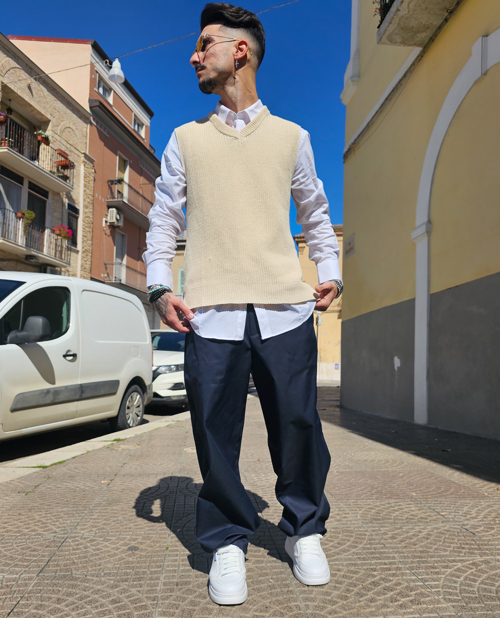 T-shirt Gilet Smanicato In Filo