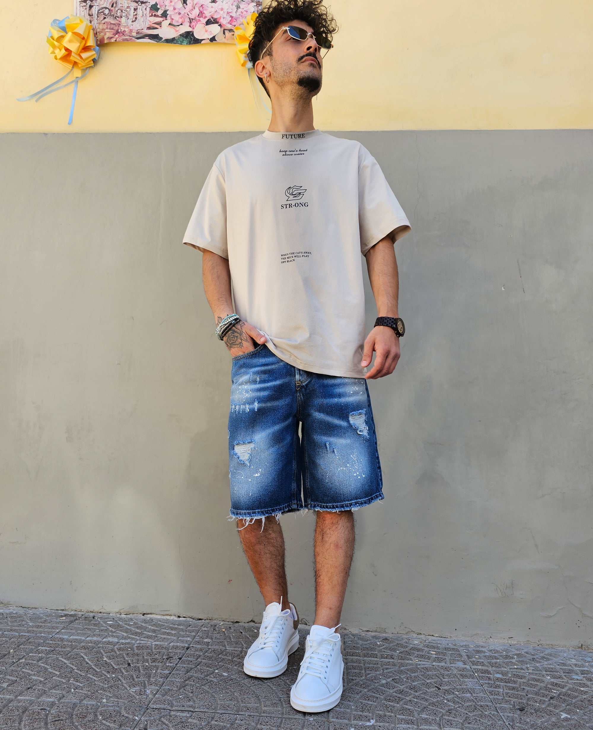 T-shirt  Future